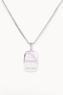 Slik velger du smykker som forteller din historie - LOULOUIS