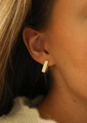 Diamond Rectangle Hoops Small Gold